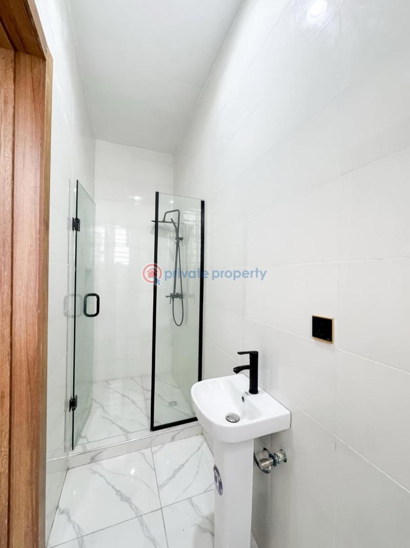 5 bedroom Detached Duplex For Sale Victoria Garden City Lekki Lagos - 10