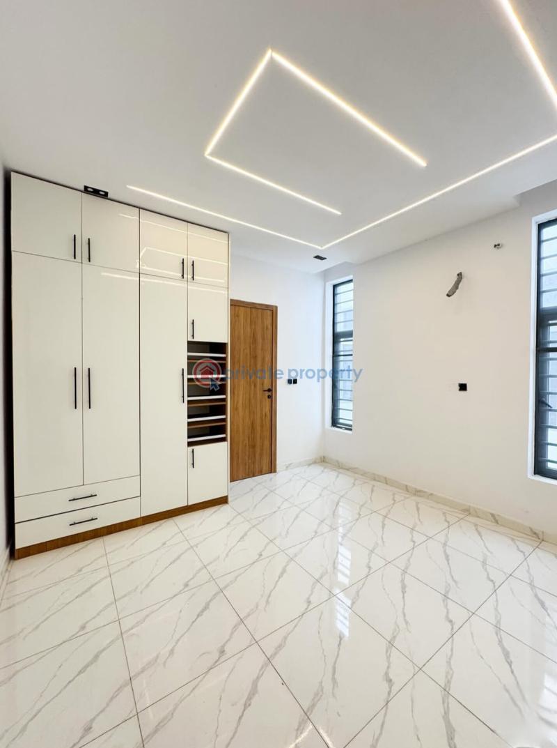 5 bedroom Detached Duplex For Sale Victoria Garden City Lekki Lagos - 4