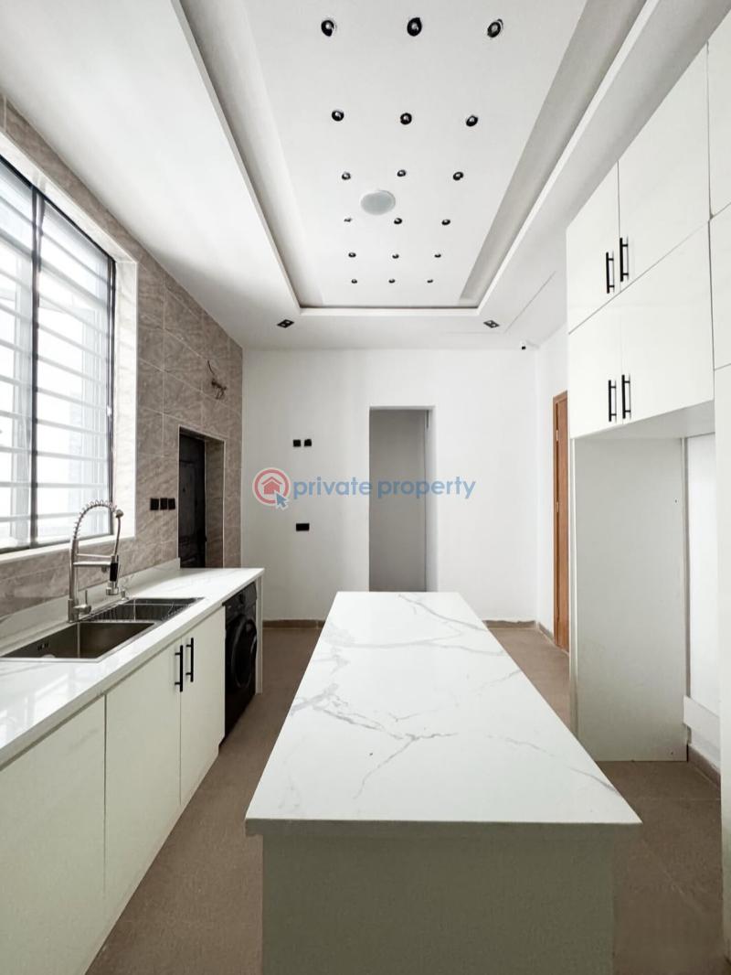 5 bedroom Detached Duplex For Sale Victoria Garden City Lekki Lagos - 3