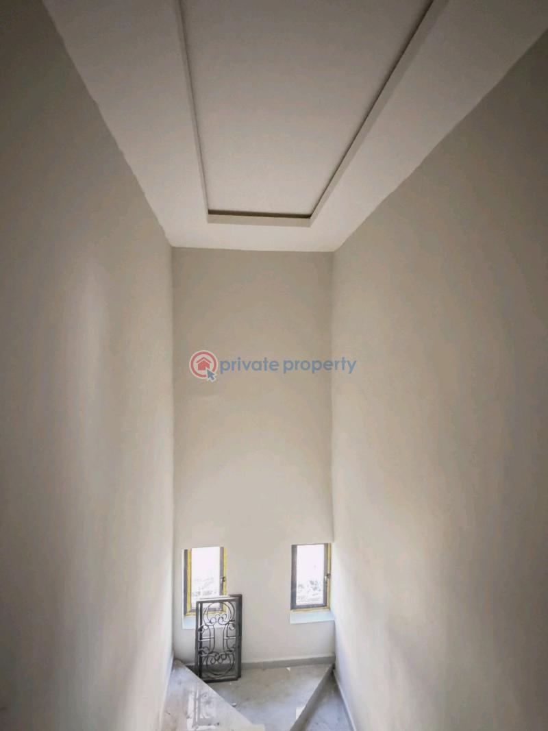 5 bedroom Duplex For Sale Gaduwa Abuja Phase 2  - 8