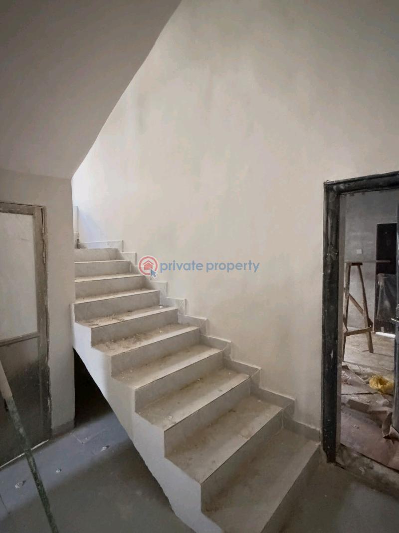 5 bedroom Duplex For Sale Gaduwa Abuja Phase 2  - 3