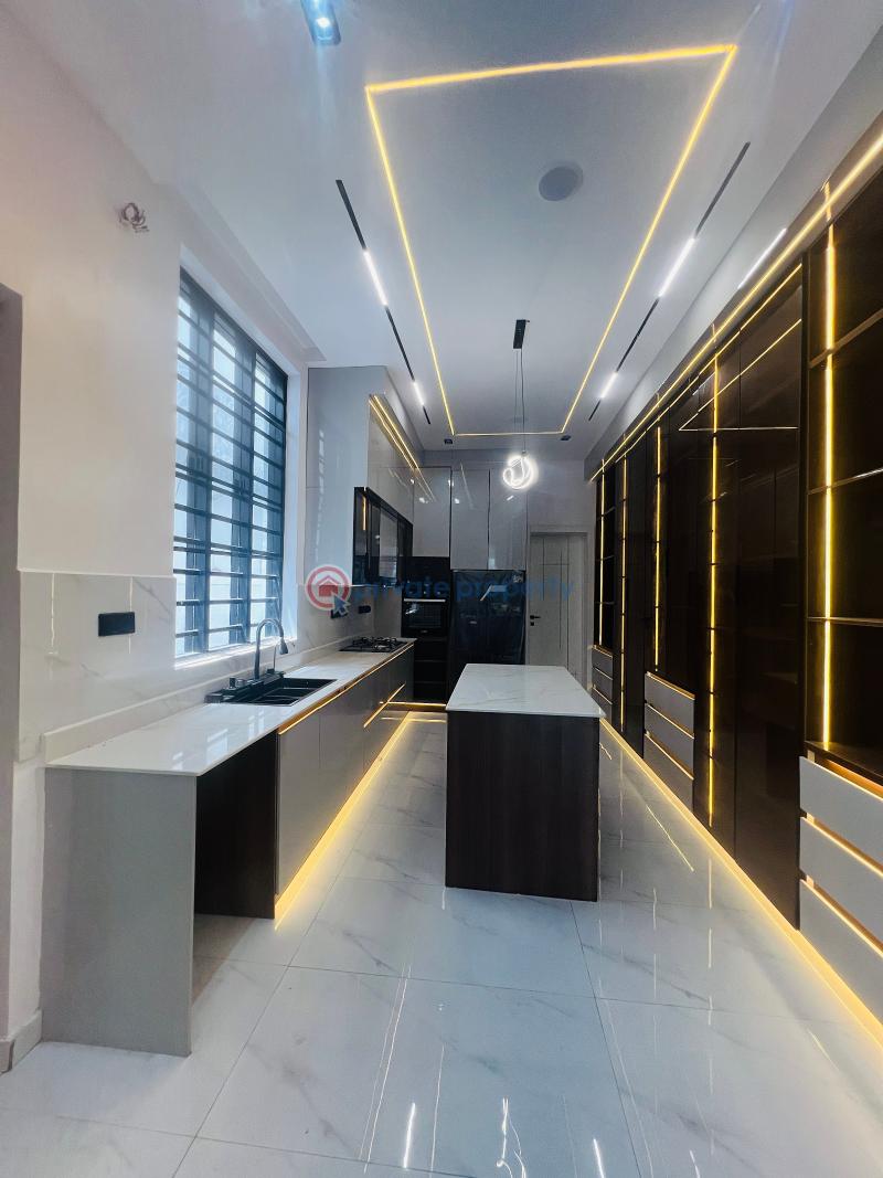 5 bedroom Detached Duplex For Sale Ikota Lekki Lagos - 4