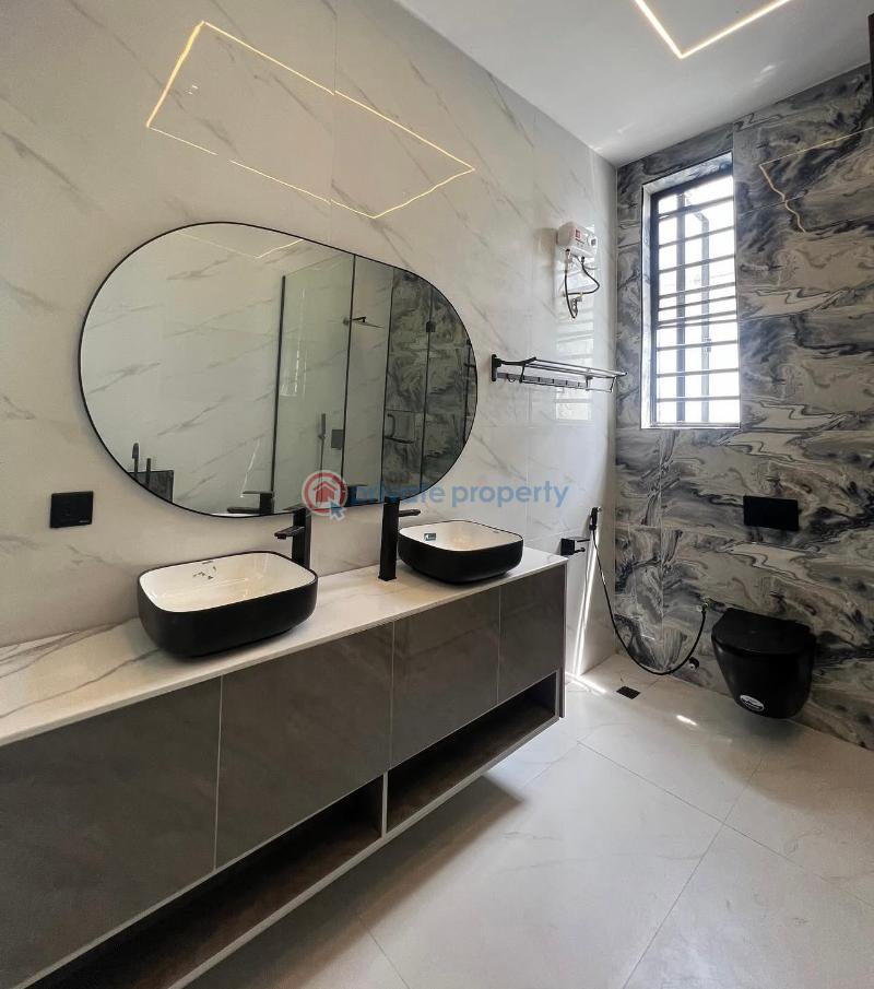 5 bedroom Detached Duplex For Sale Ikota Lekki Lagos - 17