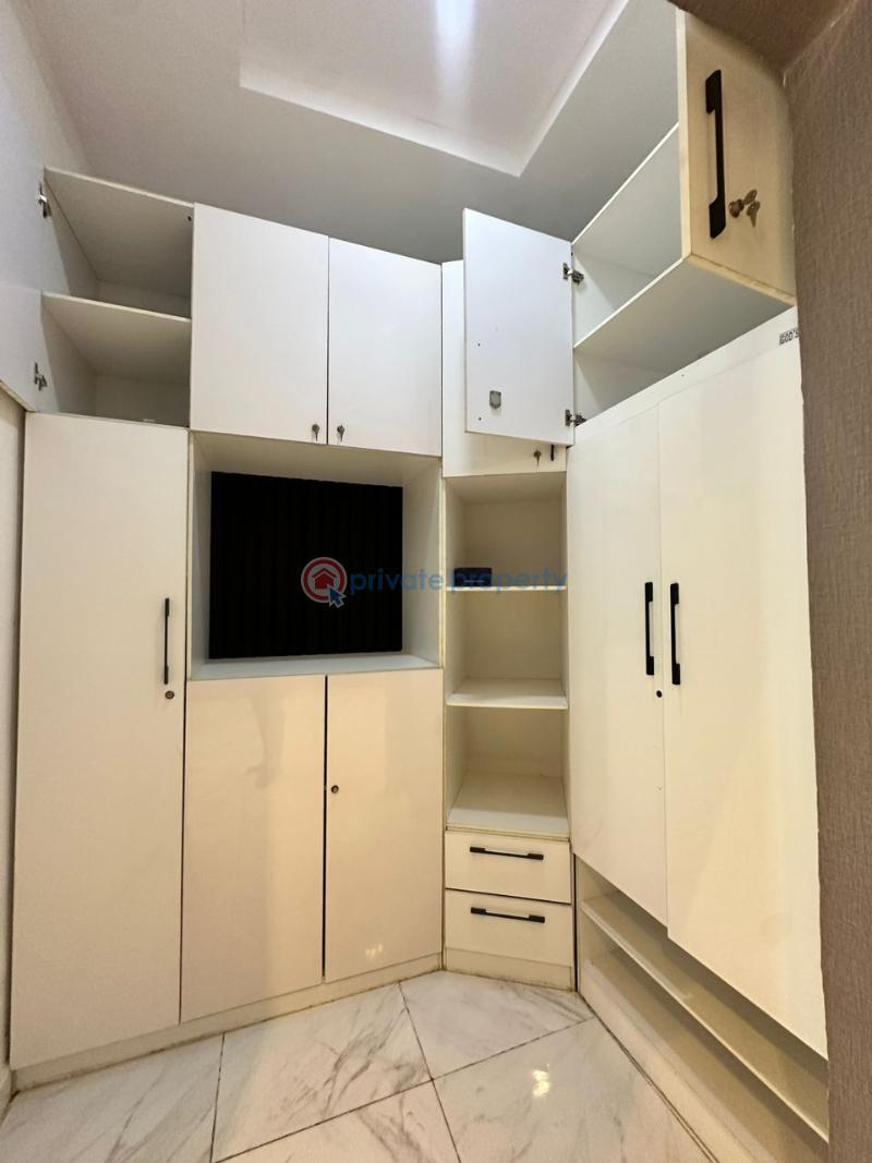 5 bedroom Detached Duplex For Rent Osapa Lekki Lagos - 3