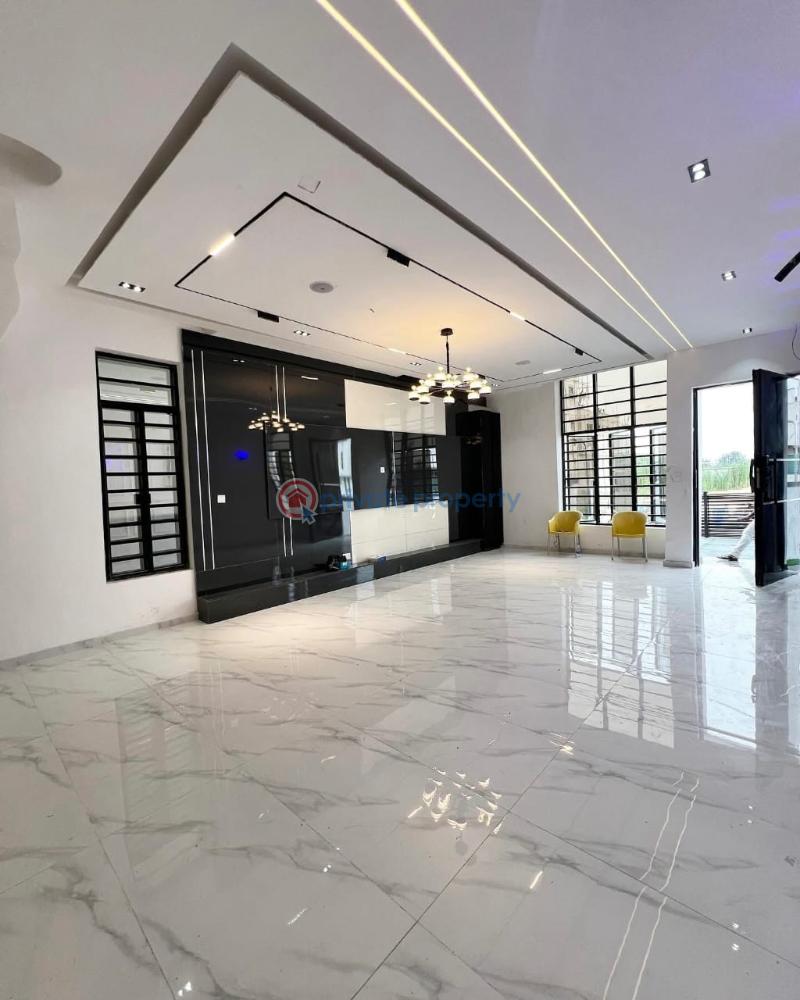 5 bedroom Detached Duplex For Sale Chevron, Lekki Lagos - 1