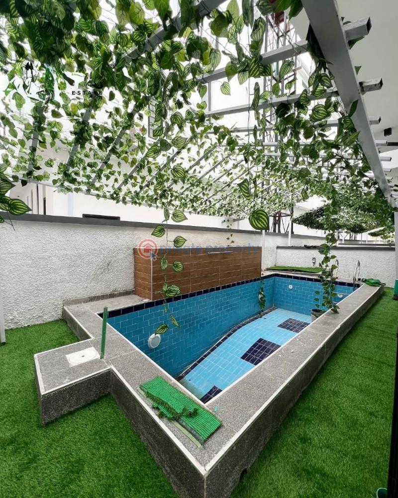 5 bedroom Detached Duplex For Sale Chevron, Lekki Lagos - 10