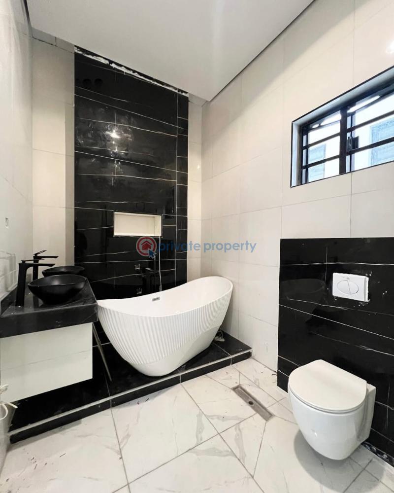 5 bedroom Detached Duplex For Sale Chevron, Lekki Lagos - 9