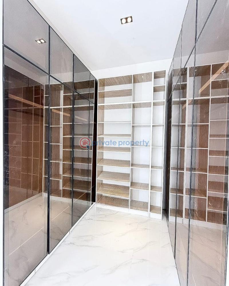 5 bedroom Detached Duplex For Sale Chevron, Lekki Lagos - 5