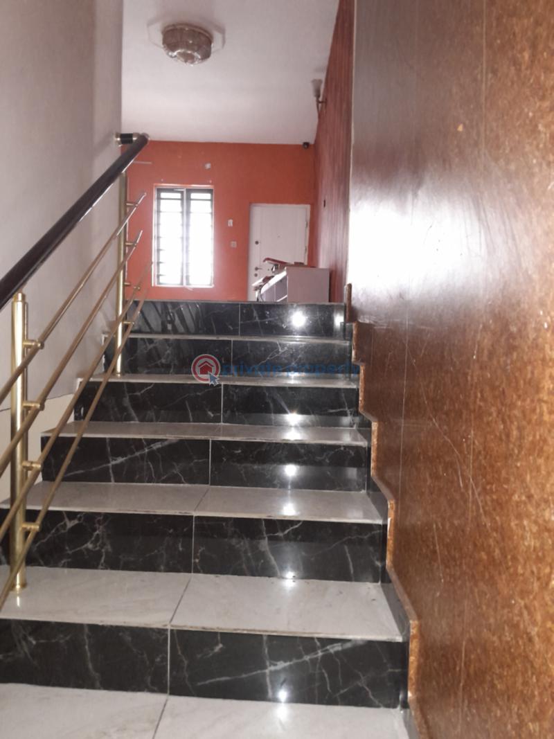 5 bedroom Detached Duplex For Sale Bridgegate Estate Agungi Lekki Lagos - 4