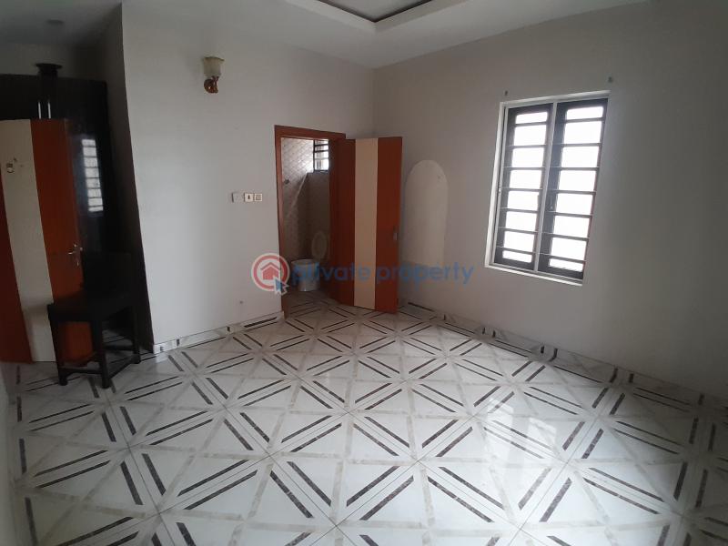 5 bedroom Detached Duplex For Sale Bridgegate Estate Agungi Lekki Lagos - 5