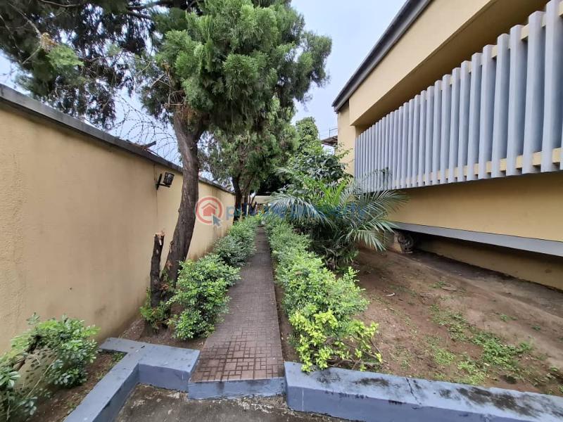 5 bedroom Detached Duplex For Sale Oacda Estate/off Opebi Road Opebi Ikeja Lagos - 3