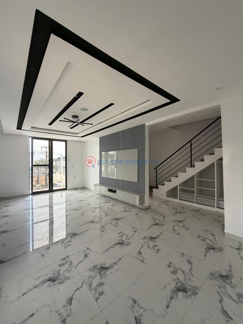 5 bedroom Detached Duplex For Sale Chevron Drive Lekki Lagos - 3