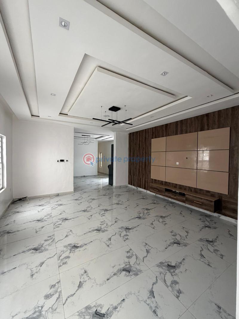 5 bedroom Detached Duplex For Sale Chevron Drive Lekki Lagos - 4