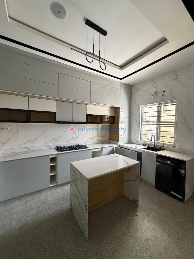 5 bedroom Detached Duplex For Sale Chevron Drive Lekki Lagos - 6