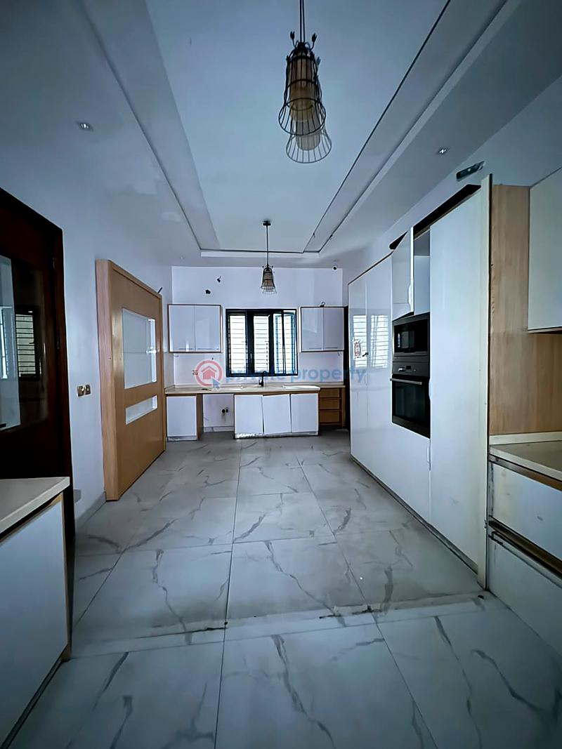 5 bedroom House For Rent Lekki Lagos - 2