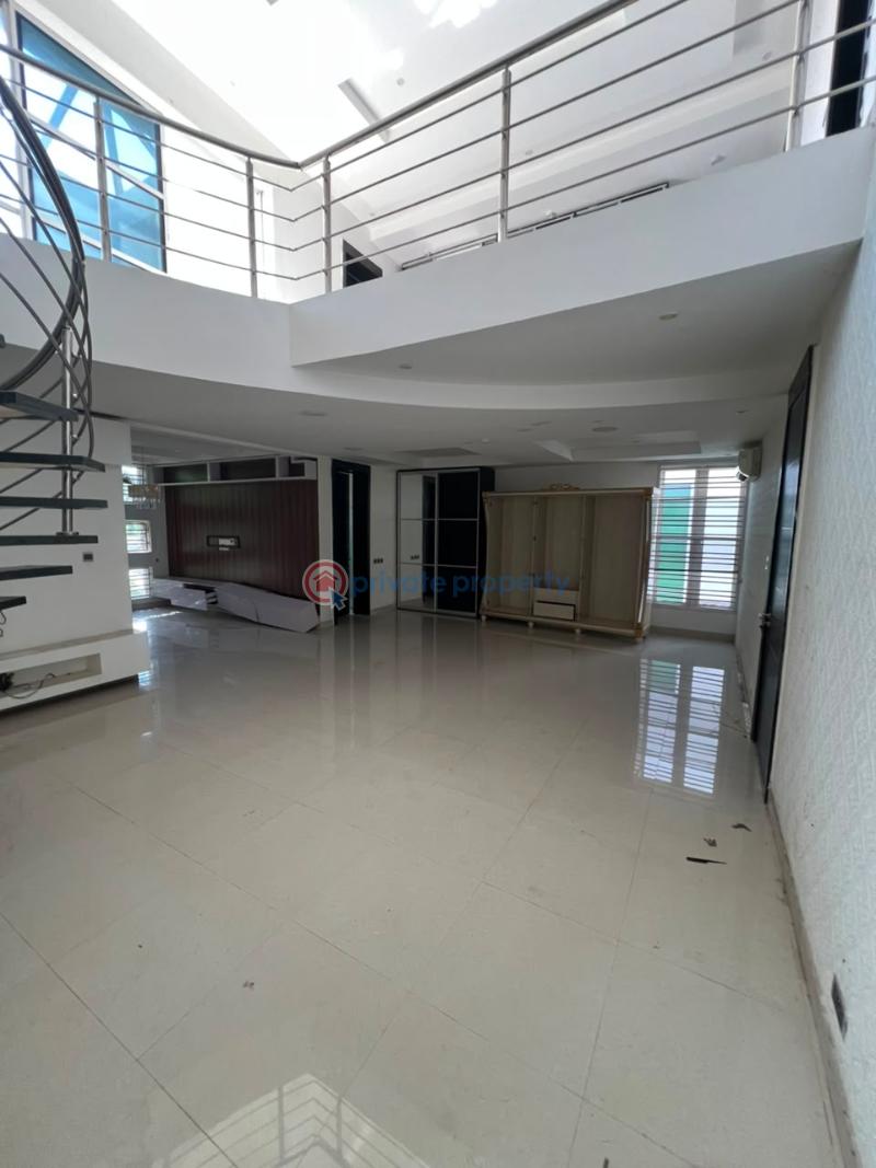 5 bedroom Detached Duplex For Rent Banana Island Ikoyi Lagos - 3