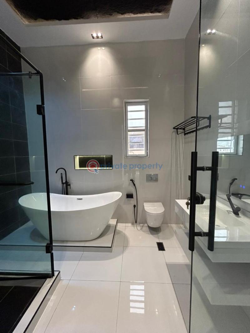 5 bedroom House For Sale Lekki Lagos - 19