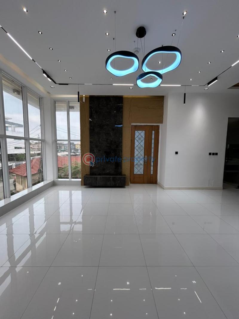 5 bedroom House For Sale Lekki Lagos - 17