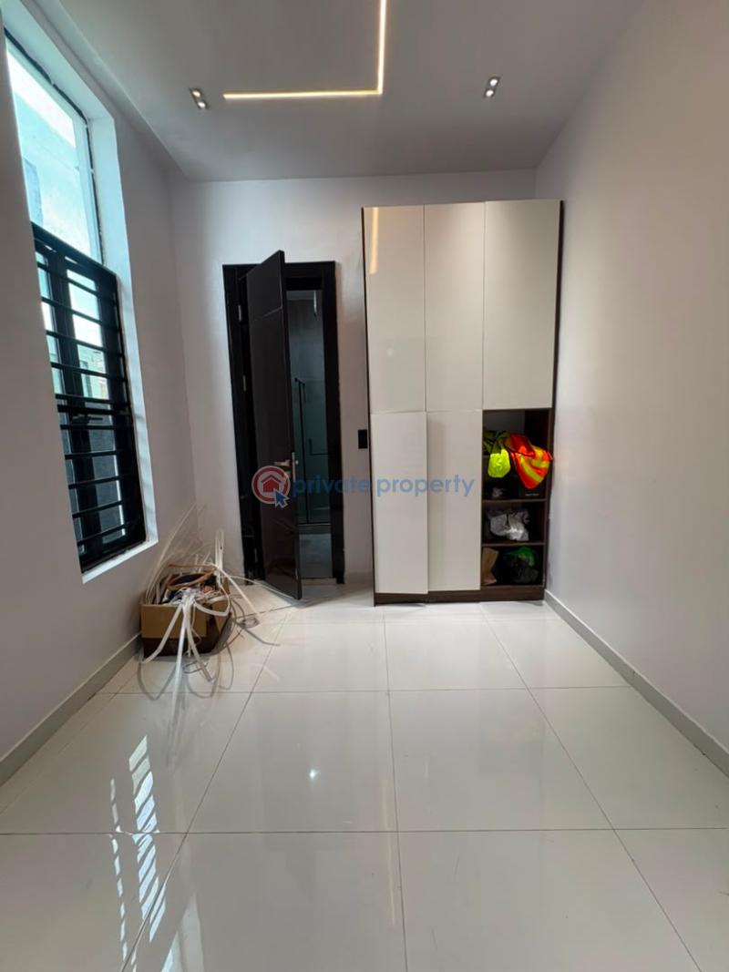 5 bedroom House For Sale Victoria Garden City Lekki Lagos - 11