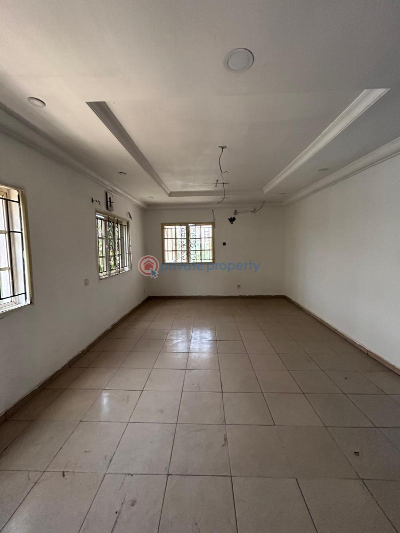 5 bedroom Detached Duplex For Sale Chevron Drive Lekki Lagos - 4
