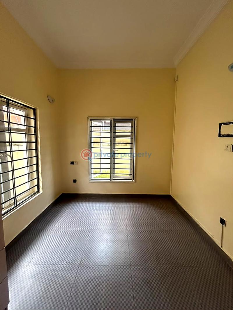 5 bedroom House For Rent Lekki Lagos - 3