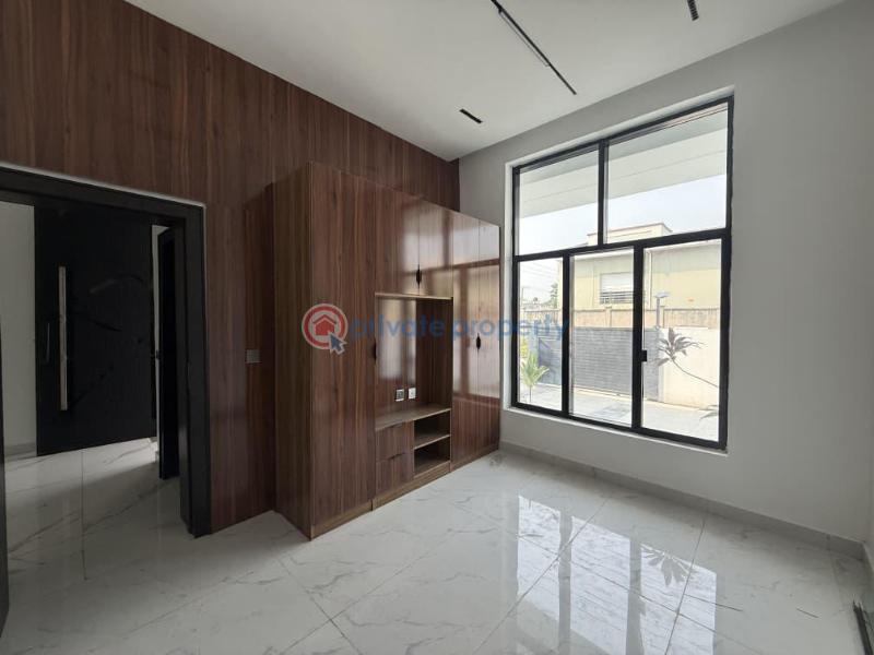 5 bedroom Detached Duplex For Sale Ikate Elegushi Lekki Lagos - 3