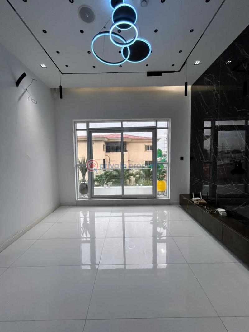 5 bedroom House For Sale Lekki Lagos - 14