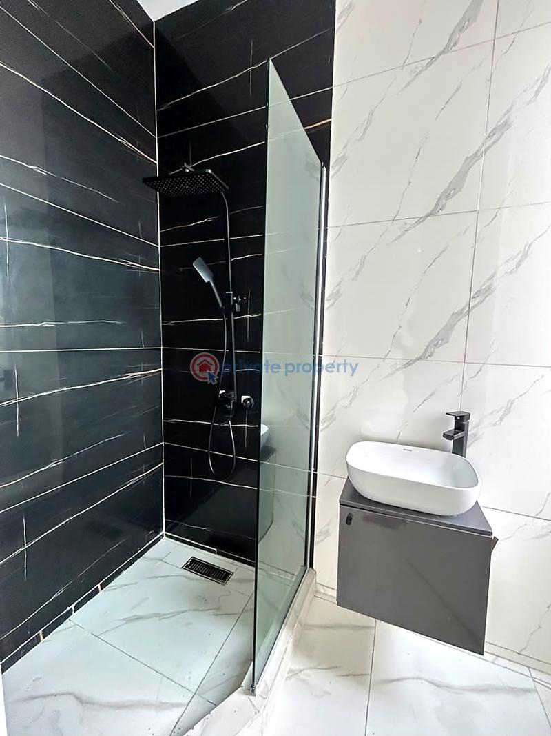 5 bedroom House For Sale Lekki Lagos - 5