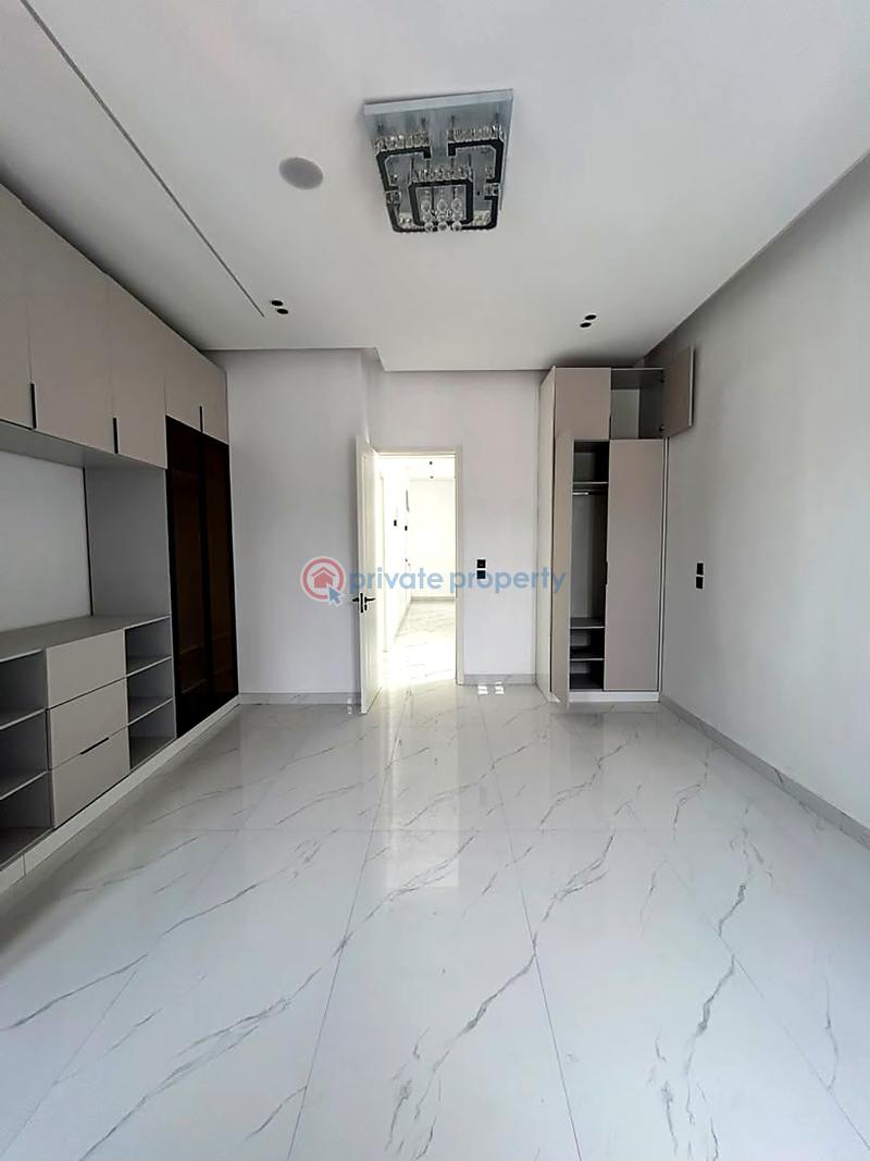 5 bedroom House For Sale Lekki Lagos - 4