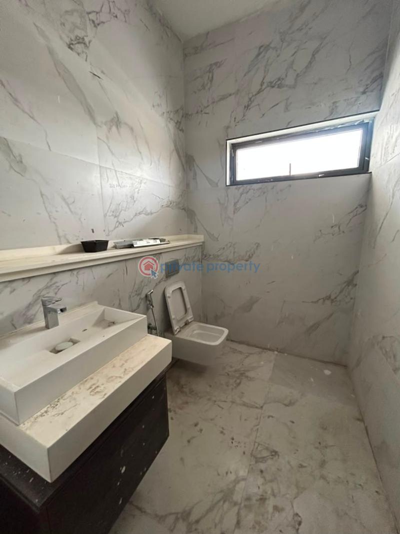 5 bedroom House For Sale Osapa Lekki Lagos - 7