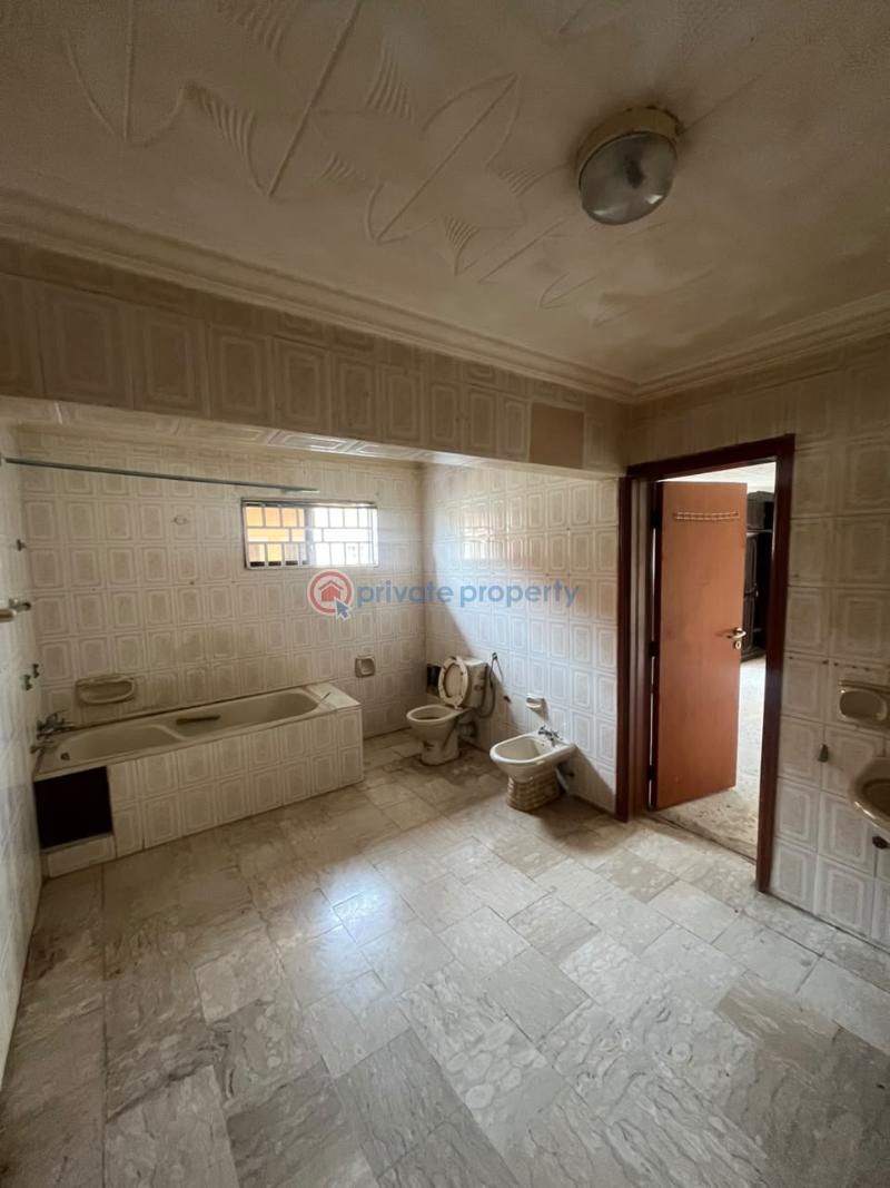 5 bedroom House For Rent Lekki Phase 1 Lagos - 16
