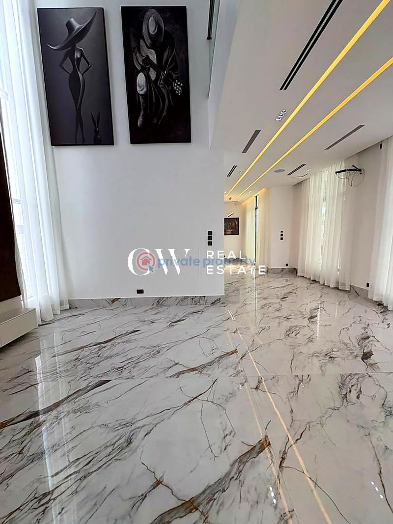 5 bedroom House For Sale Lekki Lagos - 0