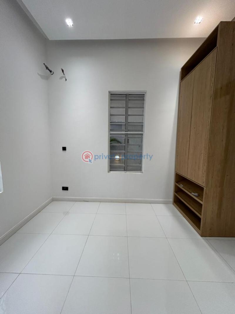 5 bedroom House For Sale Lekki Lagos - 7