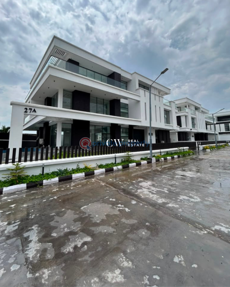 5 bedroom House For Sale Osapa Lekki Lagos - 0