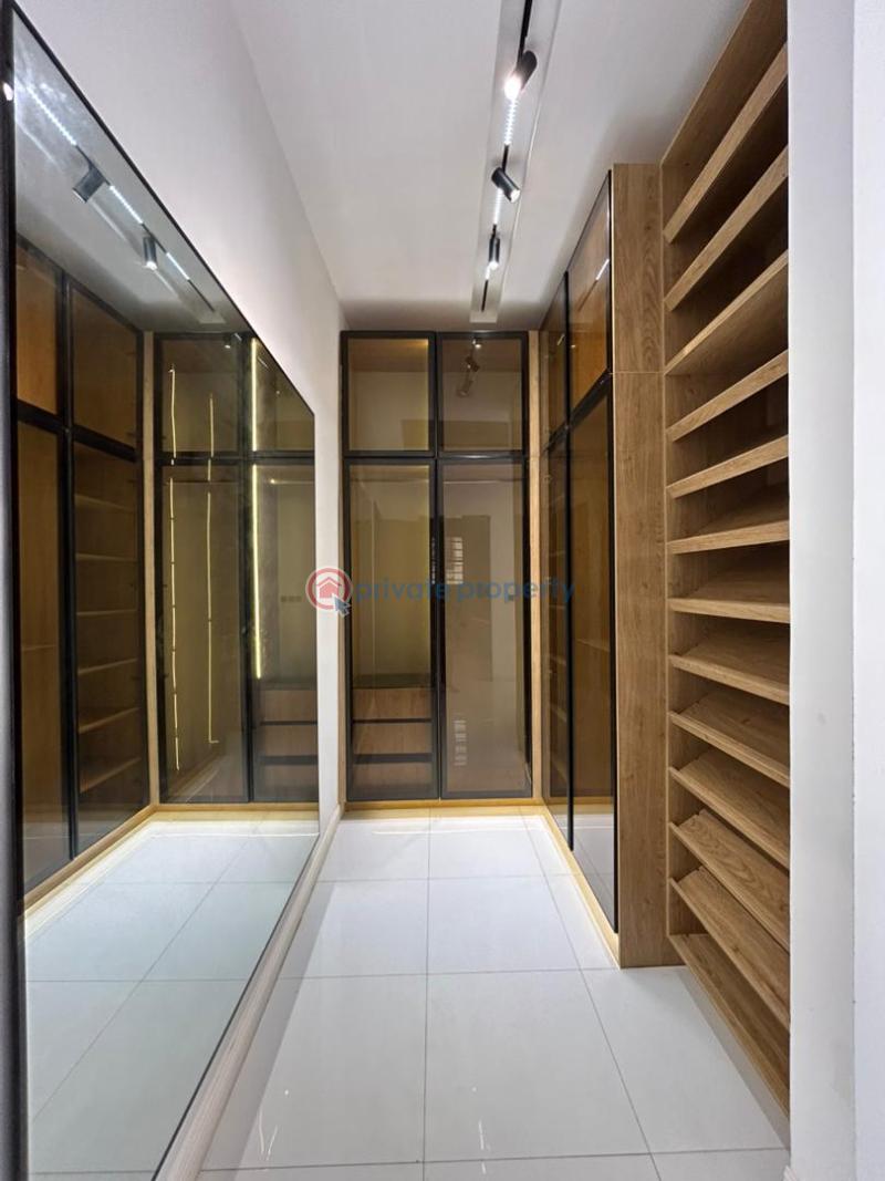 5 bedroom House For Sale Lekki Lagos - 15