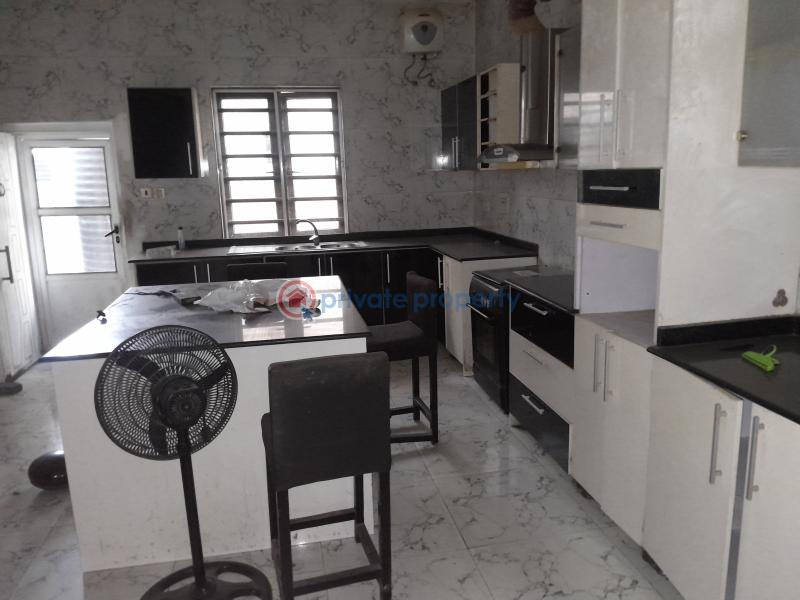 5 bedroom Detached Duplex For Sale Bridgegate Estate Agungi Lekki Lagos - 2