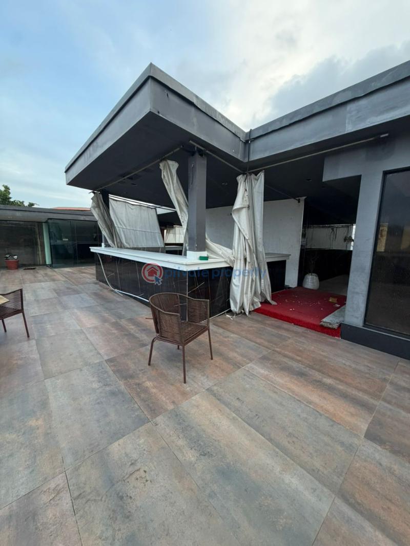 5 bedroom Restaurant/Bar For Rent Adeola Odeku Victoria Island Lagos - 2