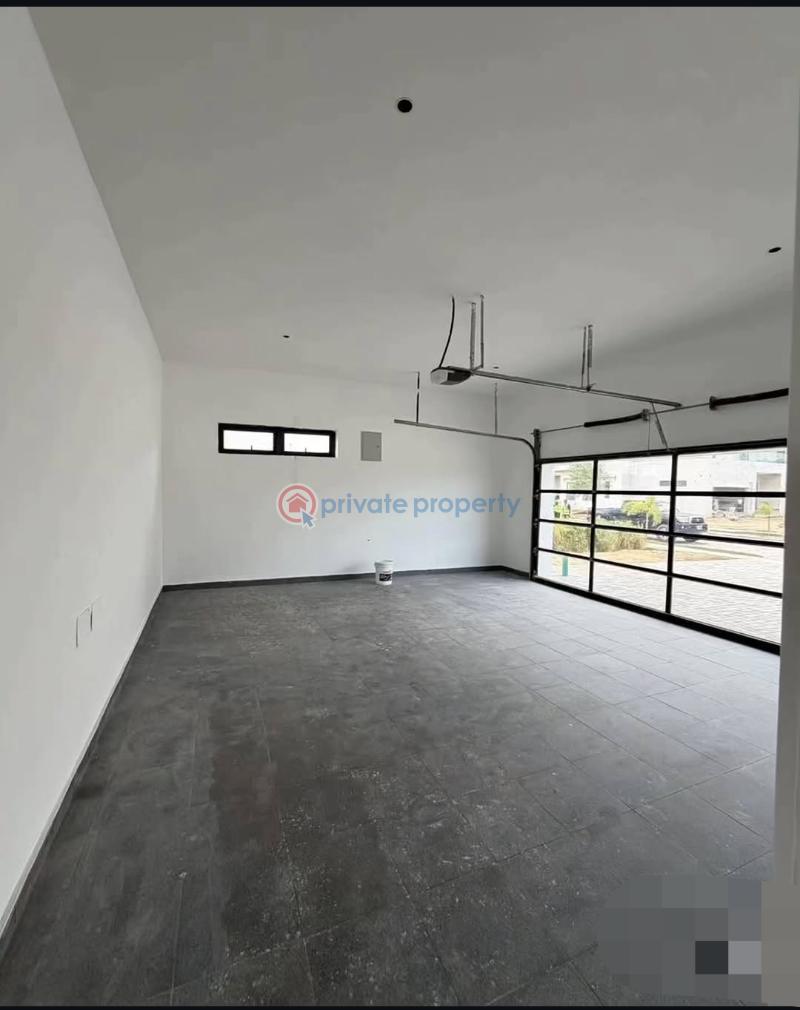 5 bedroom Detached Duplex For Sale Chevron Drive Lekki Lagos - 4