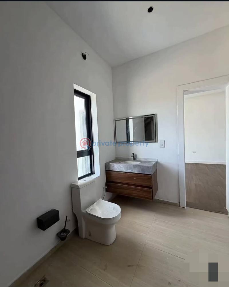 5 bedroom Detached Duplex For Sale Chevron Drive Lekki Lagos - 9