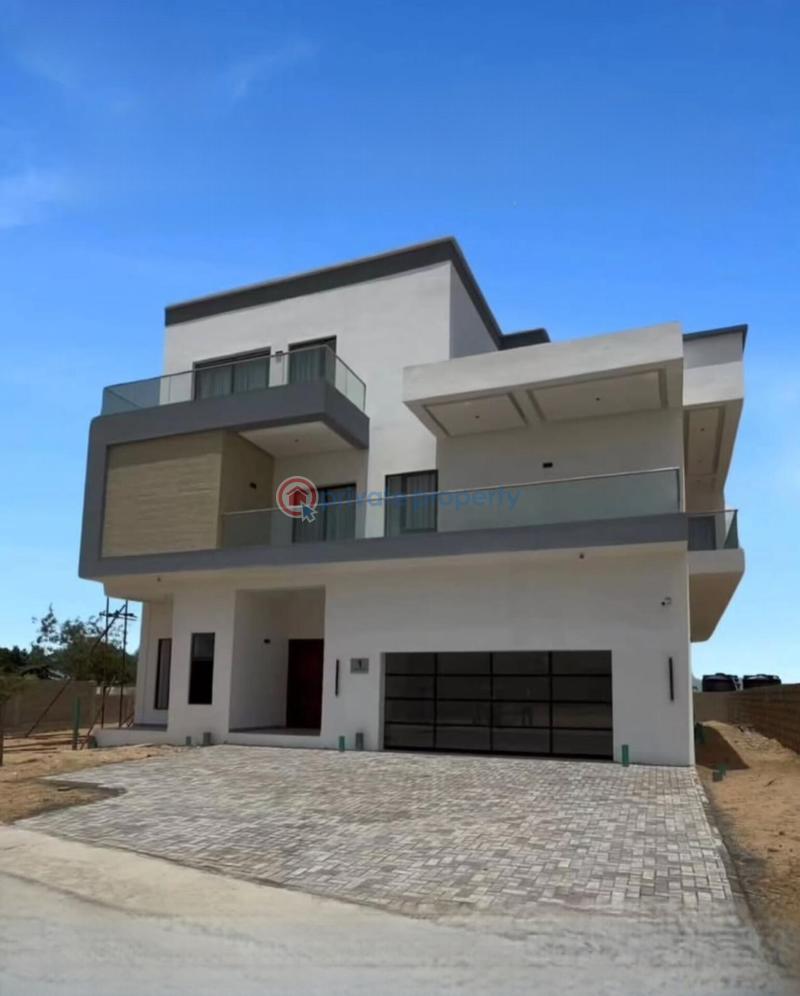 5 bedroom Detached Duplex For Sale Chevron Drive Lekki Lagos - 0