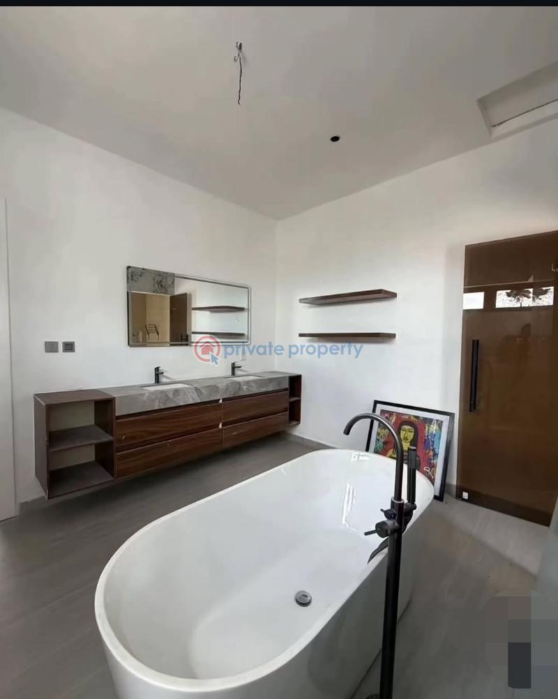 5 bedroom Detached Duplex For Sale Chevron Drive Lekki Lagos - 8