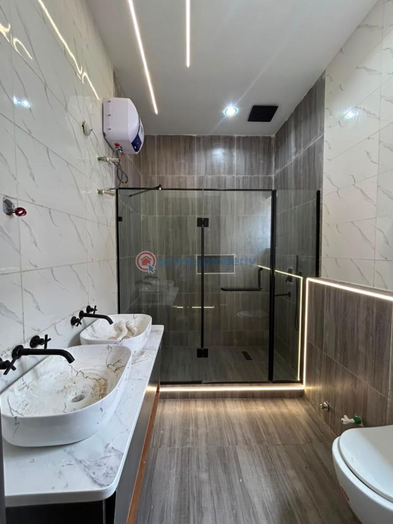 5 bedroom Detached Duplex For Sale Ikota Lekki Lagos - 3