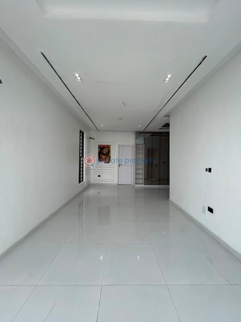 5 bedroom Detached Duplex For Sale Oral Estate Lekki Lagos - 3