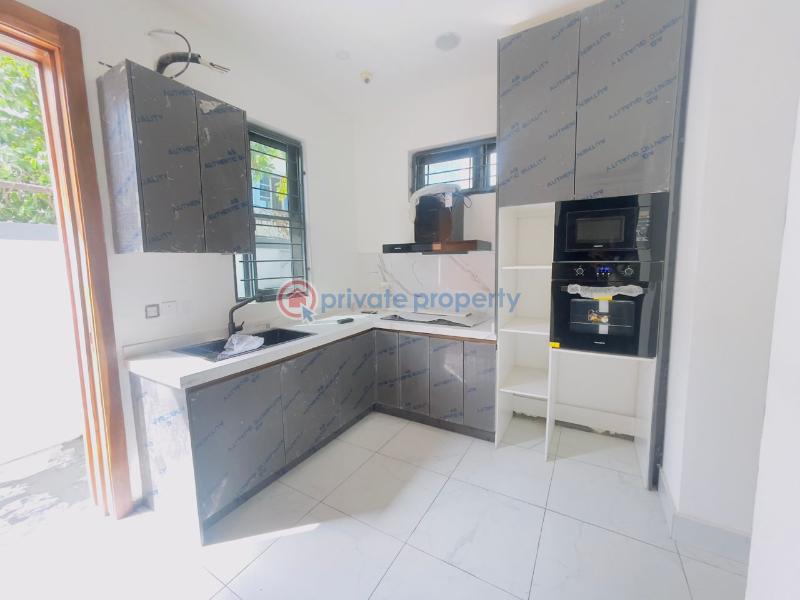 5 bedroom House For Sale Lekki Phase 1 Lagos - 5