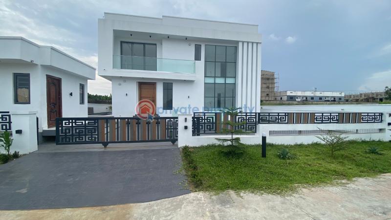 5 bedroom detached house with lovely amenities - 2 5 bedroom Duplex For Sale Ajah *royal Gardens Estate Ajah Lagos - 2