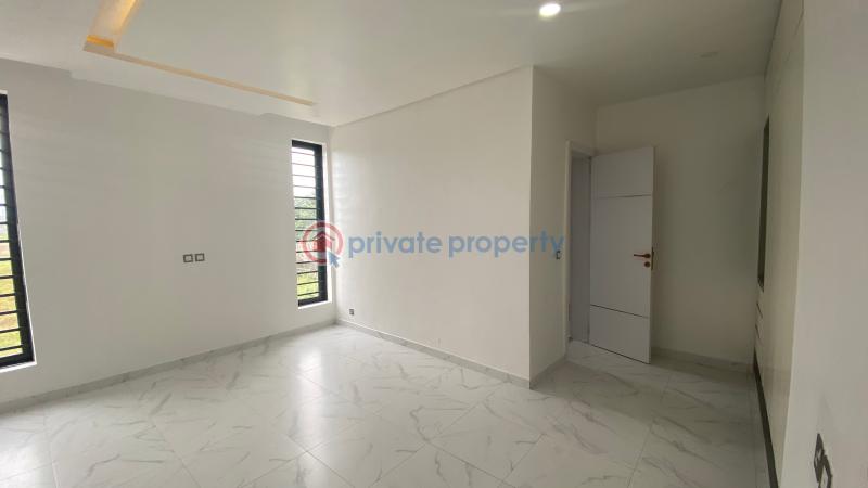 5 bedroom detached house with lovely amenities - 12 5 bedroom Duplex For Sale Ajah *royal Gardens Estate Ajah Lagos - 12