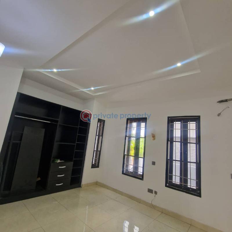 5 bedroom detached house with two bq - 9 5 bedroom Detached Duplex For Sale Orchid Road Lekki Lagos - 9