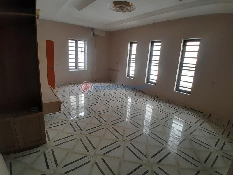 5 bedroom Detached Duplex For Sale Bridgegate Estate Agungi Lekki Lagos - 5