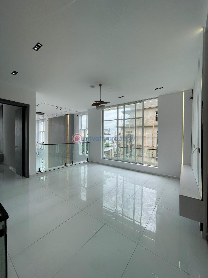 5 bedroom Detached Duplex For Sale Osapa Lekki Lagos - 1