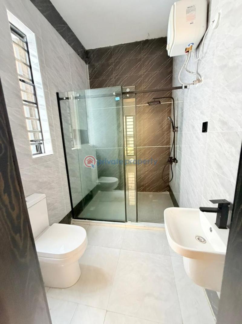 5 bedroom Detached Duplex For Sale Magodo Isheri Ikeja Lagos - 11